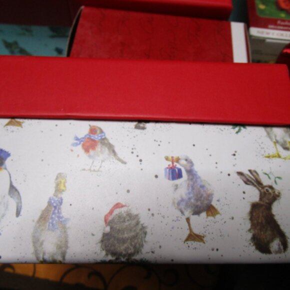 Royal Worcester Wrendale ‘Christmas Donkey’ (& Robin) Bauble Ornament - Picture 4 of 4